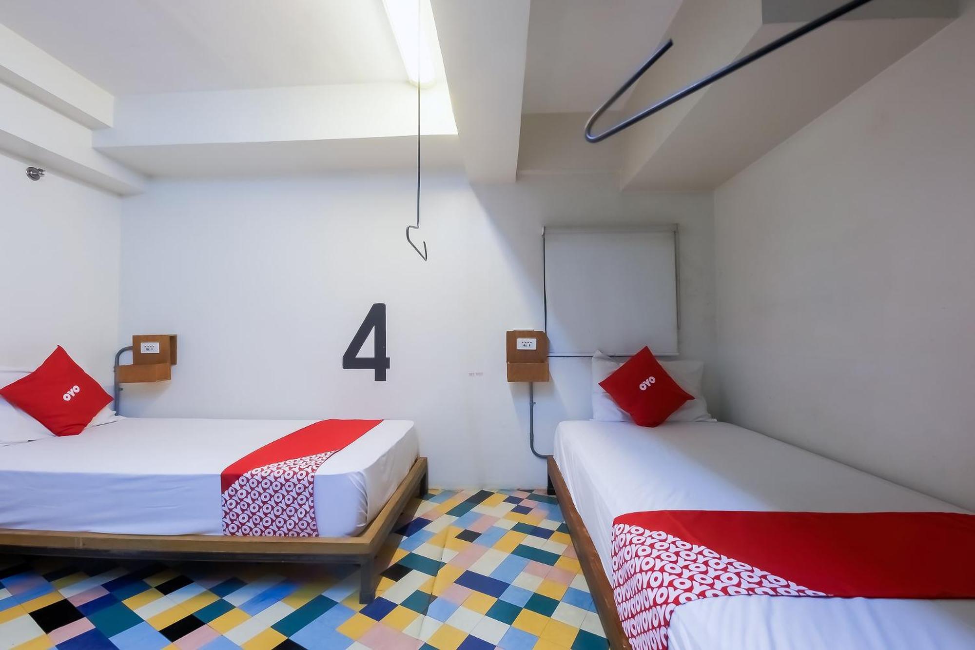 Spot On Junction Hostel Makati City Dış mekan fotoğraf