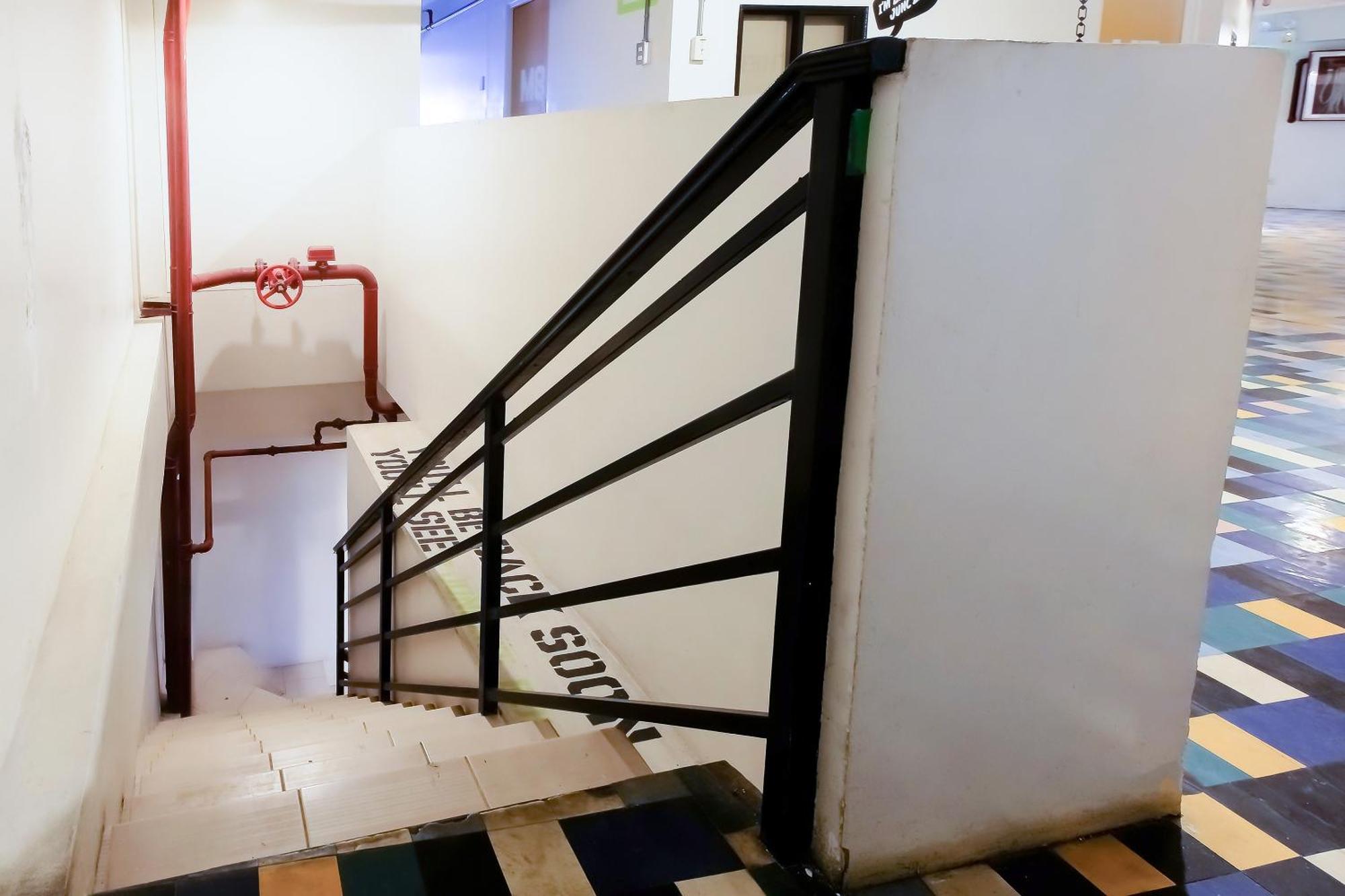 Spot On Junction Hostel Makati City Dış mekan fotoğraf
