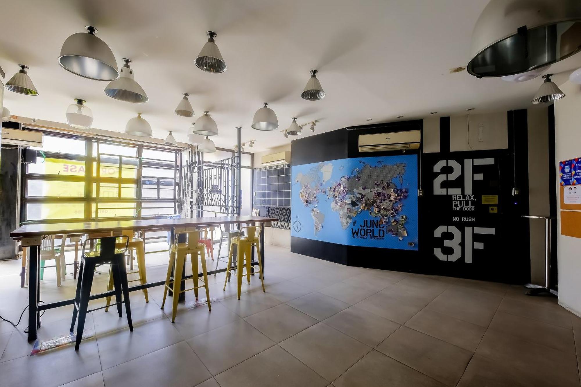 Spot On Junction Hostel Makati City Dış mekan fotoğraf