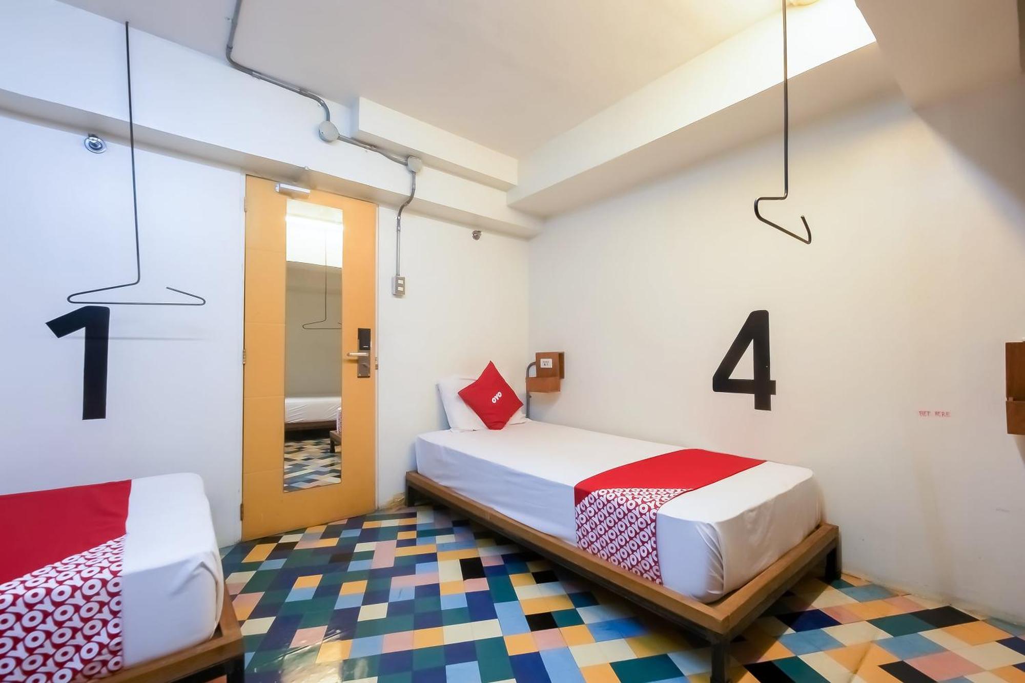 Spot On Junction Hostel Makati City Dış mekan fotoğraf